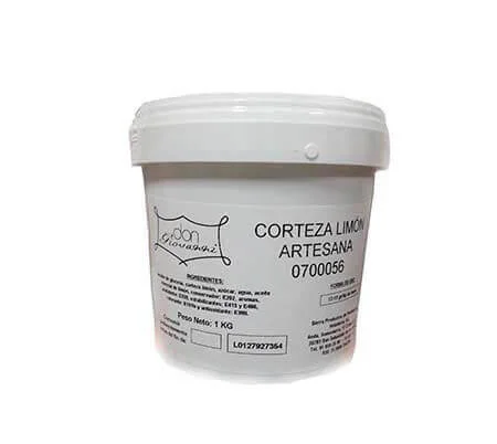 Pasta hecha de raspadura de la corteza de limón